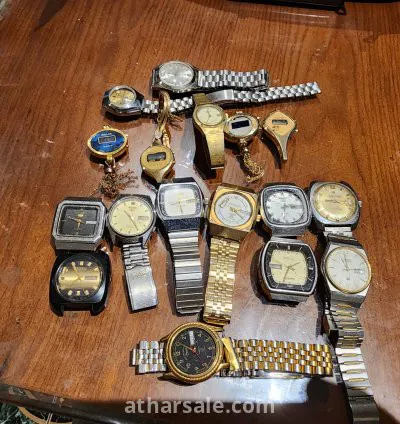 ساعات قديمه