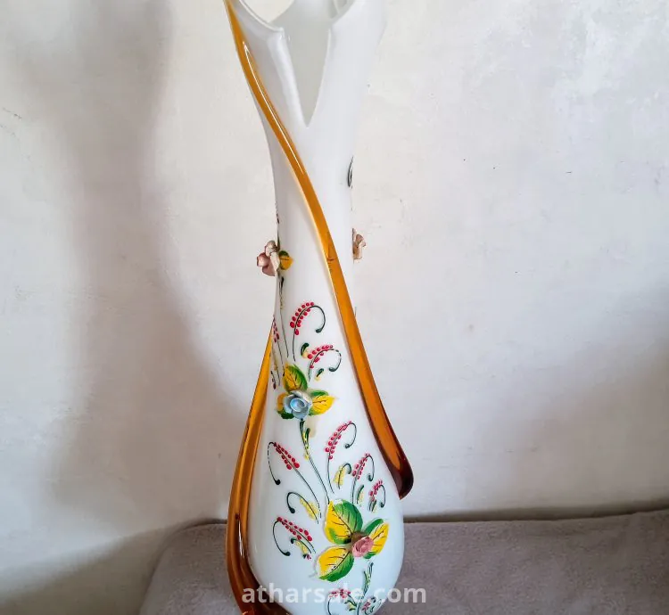 مزهرية فرنسية انتيك