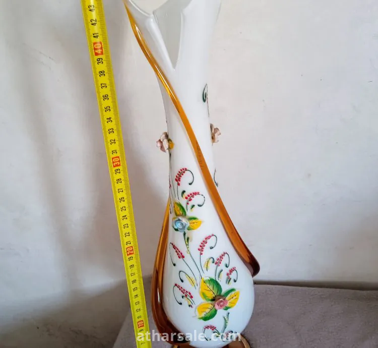 مزهرية فرنسية انتيك