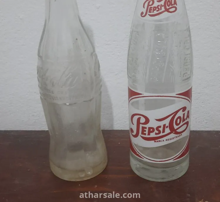 قنينتان زجاج