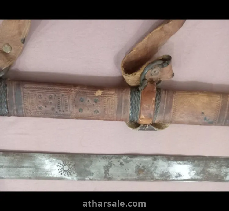 سيف اثري نادر