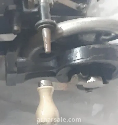 ماكينة خياطة قديمة 4