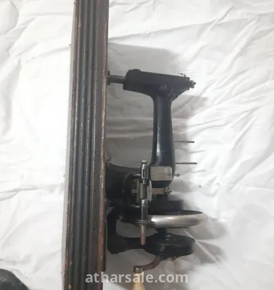ماكينة خياطة قديمة 3