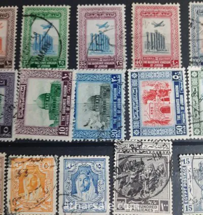 طوابع بريدية