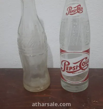 قنينتان زجاج