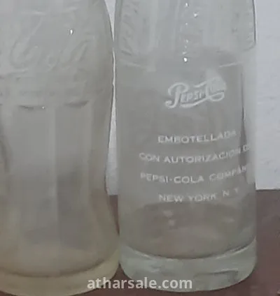 قنينتان زجاج