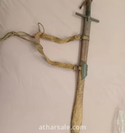 سيف اثري نادر