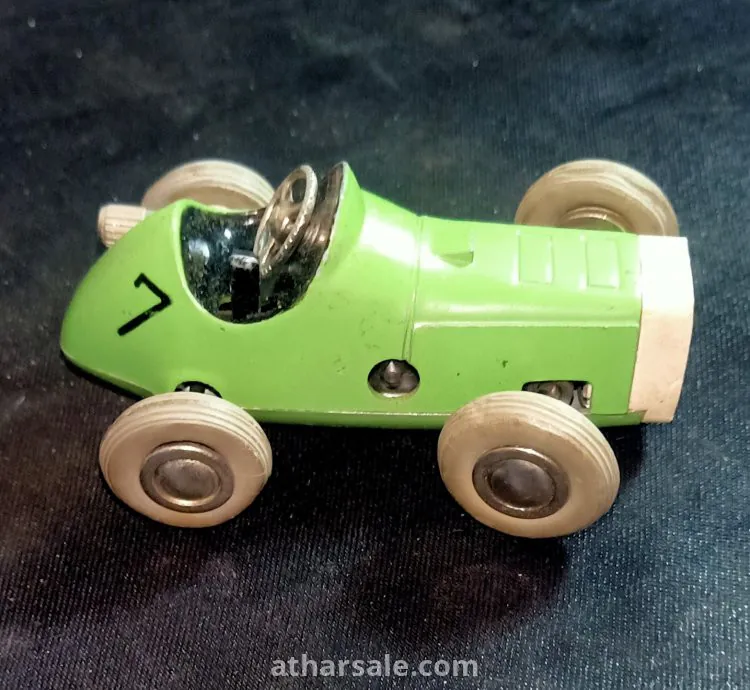 3 سيارات الماني قديمة