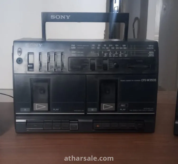 راديو كاسيت عتيق من سوني