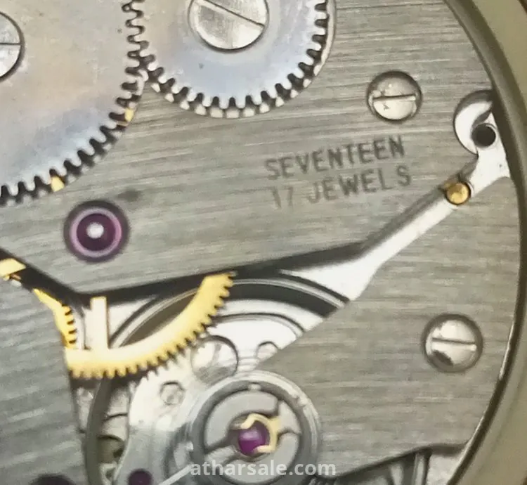 ساعة جيب مطليه ذهب