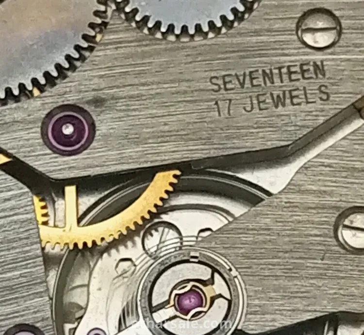 ساعة جيب مطليه ذهب