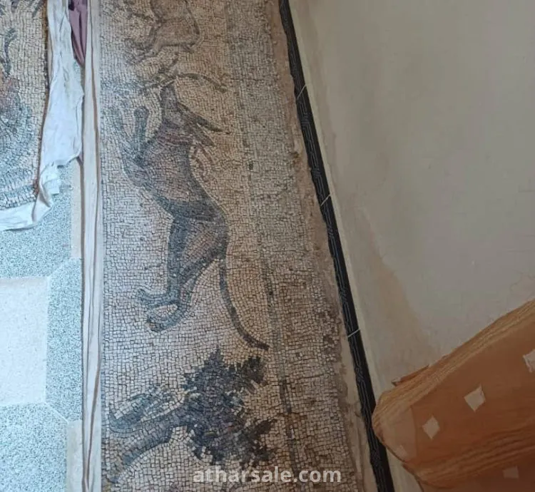 لوحات فسيفساء