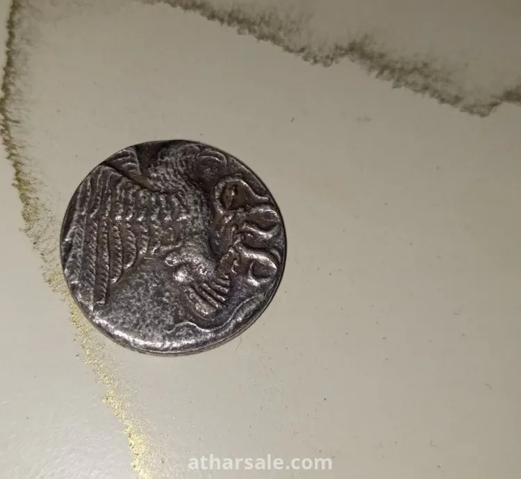 عملة فضيه اثريه