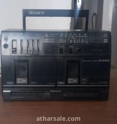 راديو كاسيت عتيق من سوني 5