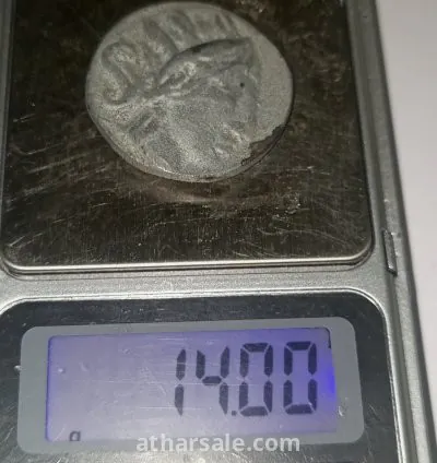 عمله نبطيه البومه فضيه 4