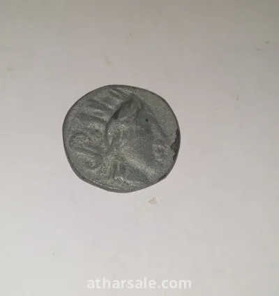 عمله نبطيه البومه فضيه