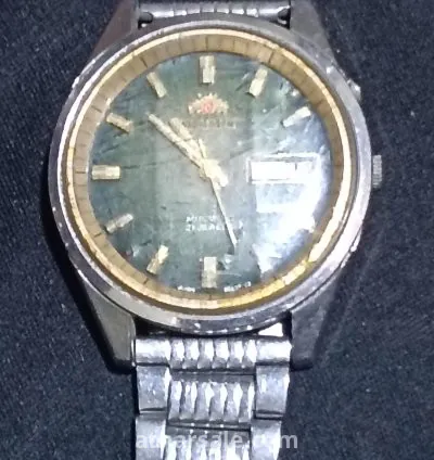 ساعه كوارتز 1951