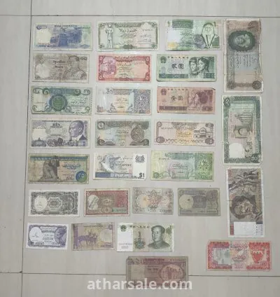 عملات ورقية قديمة