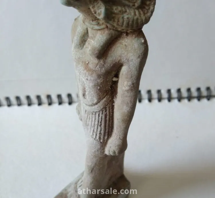 اثار اغريقيه بورسلان قديمه عمرها اكثر من 2000 سنه تمثل النمو والرخاء عن الإغريق قطعه بورسلان عتيقه