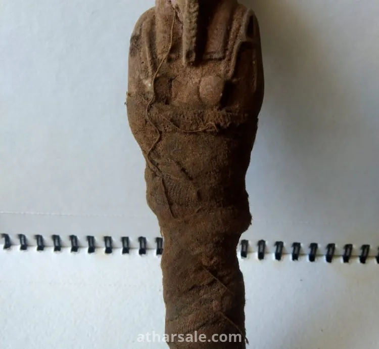 اثار اغريقيه قديمه عمرها اكثر من 2000 سنه  بورسلان مكفن لتخليد الموت عند الإغريق بورسلان