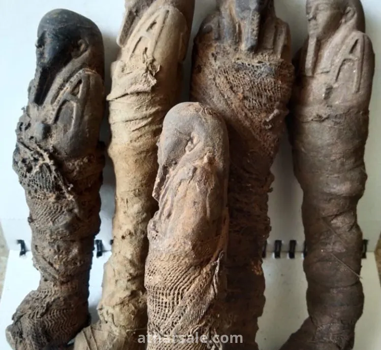 اثار اغريقيه قديمه عمرها اكثر من 2000 سنه بورسلان مكفن القطع مكفنه لمعتقدات الإغريق اثار عتيقه