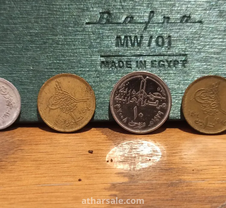 عملات معدنية قديمة