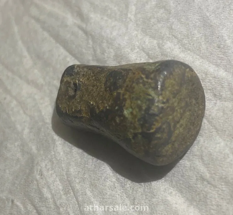 اثار وعملات وتمثال يهودية  واحجار كريمة