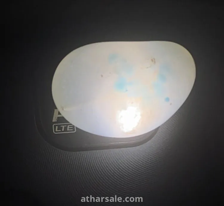 اثار وعملات وتمثال يهودية  واحجار كريمة