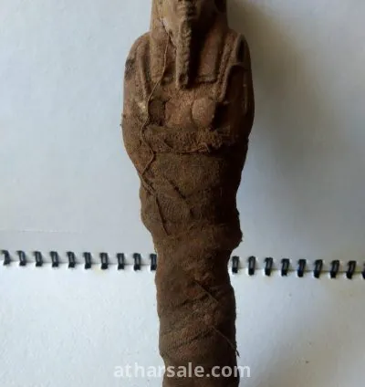 اثار اغريقيه قديمه عمرها اكثر من 2000 سنه  بورسلان مكفن لتخليد الموت عند الإغريق بورسلان