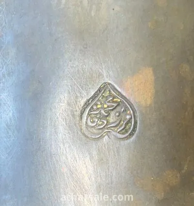 دلة اثرية قديمة وارد محمد مرزوق