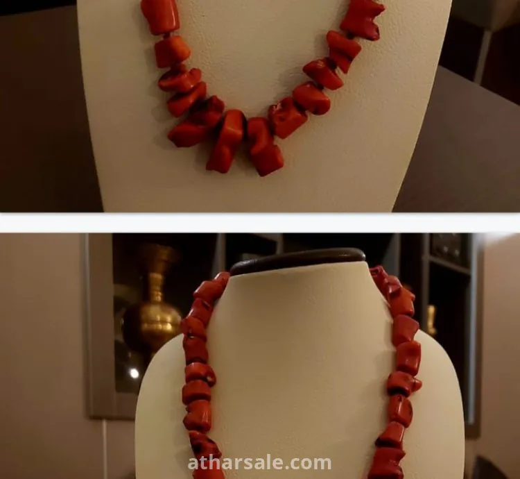 طوق مرجان تونسي