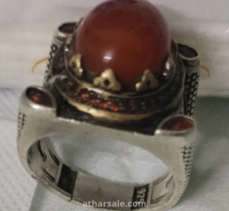 خاتم التاج الملكي