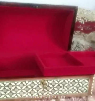 شكمجية للمجوهرات