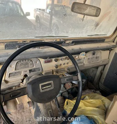 جيب تايوتا شاص ١٩٨١ 3