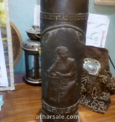 قطعة فنية تعود للحرب العالمية