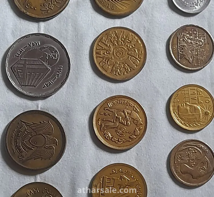 مجموعة من العملات التذكارية