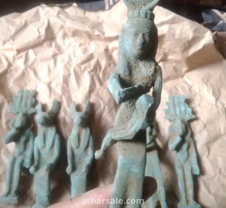 تماثيل اغريقيه قديمه