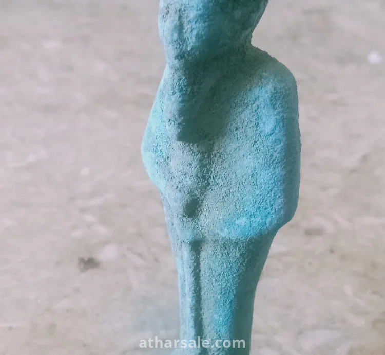 اثار اغريقيه لإحدى ملوك الإغريق