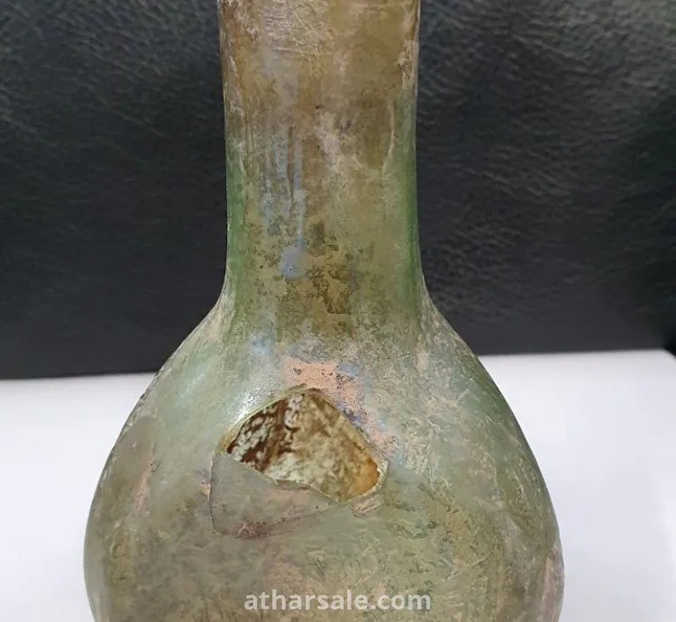 فازات أثرية من العهد المملوكي