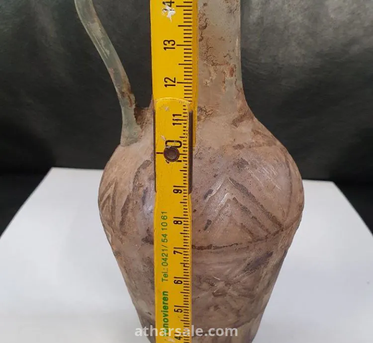 فازات أثرية من العهد المملوكي