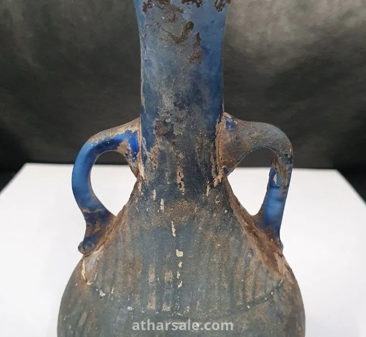 فازات أثرية من العهد المملوكي