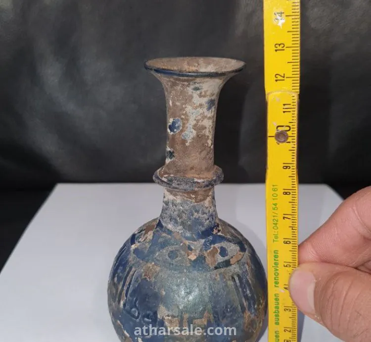 فازات أثرية من العهد المملوكي