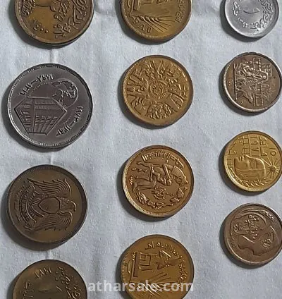 مجموعة من العملات التذكارية