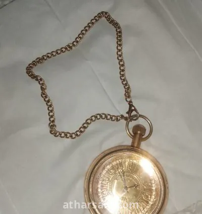 ساعه تاريخيه 3