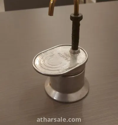 ماكنة تصنيع قهوة اسبرسوا قديمة 3