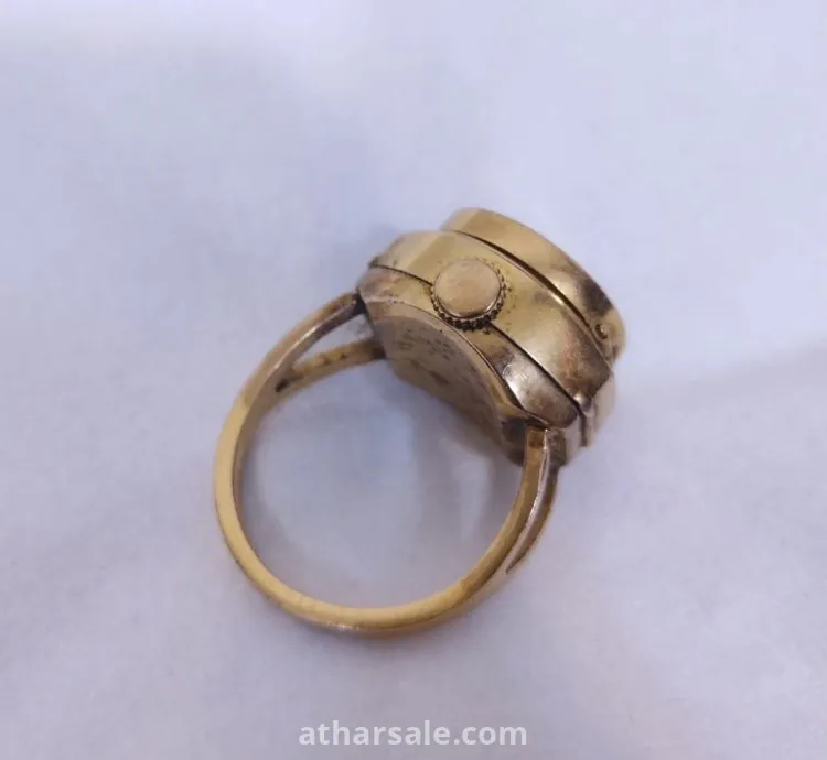 خاتم ساعة تكويك قديم