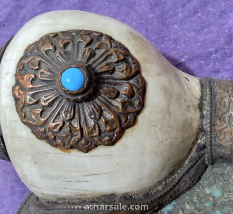 بوق النادر التيبت منذ عام ٨٠٠