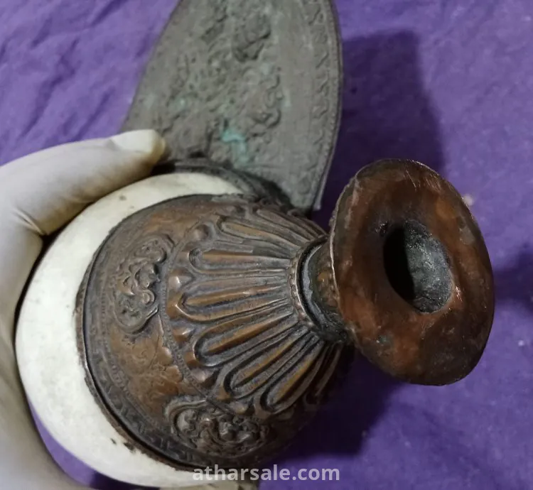 بوق النادر التيبت منذ عام ٨٠٠