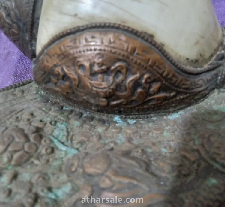 بوق النادر التيبت منذ عام ٨٠٠