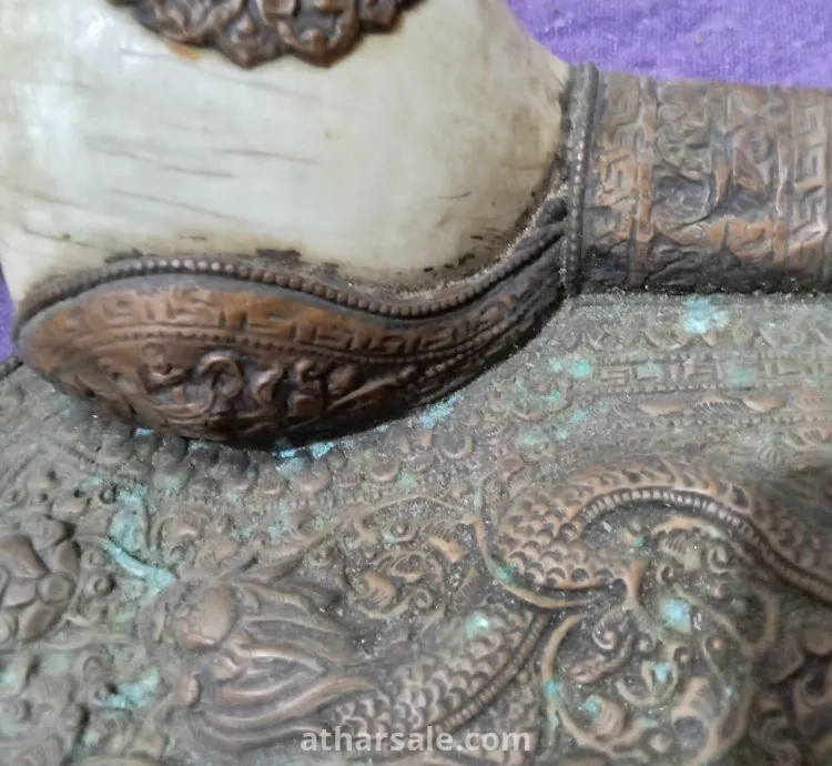 بوق النادر التيبت منذ عام ٨٠٠